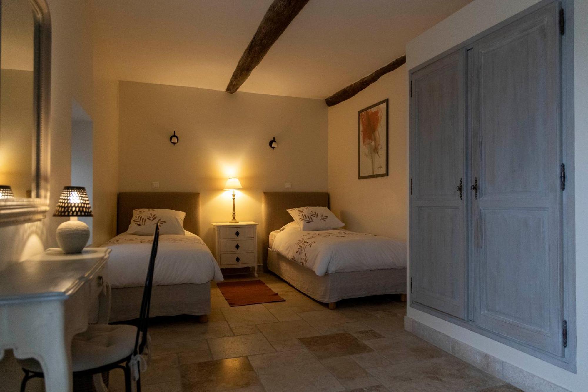 Mas Des Cedres Villa Ménerbes Eksteriør bilde